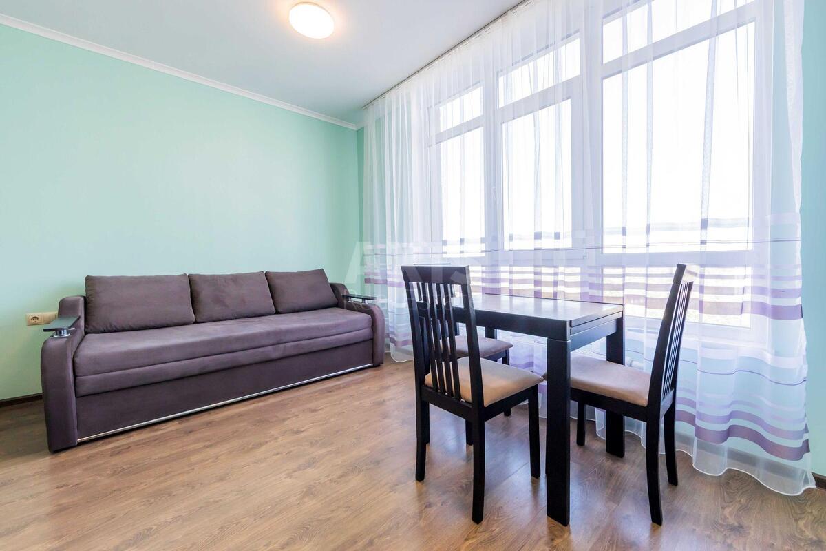1k apartment vul. Liskivs'ka 232