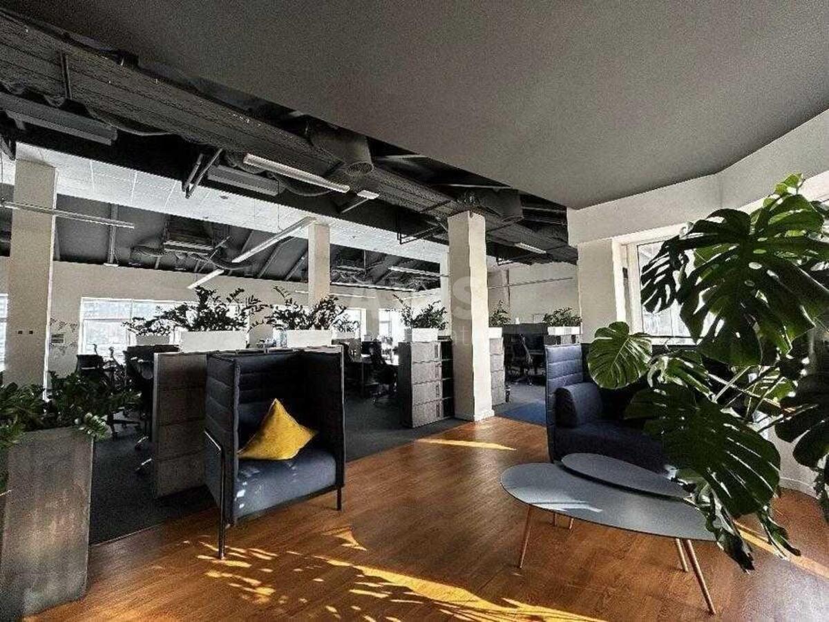 Office vul. Gajdara 58/10, 944m2576490