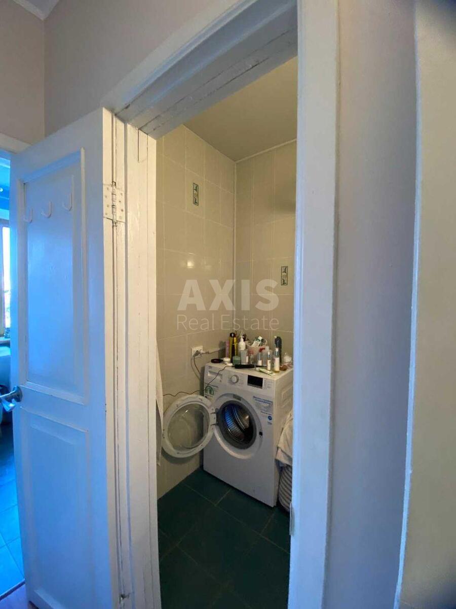 4k apartment vul. Myloslavs'ka 216210610