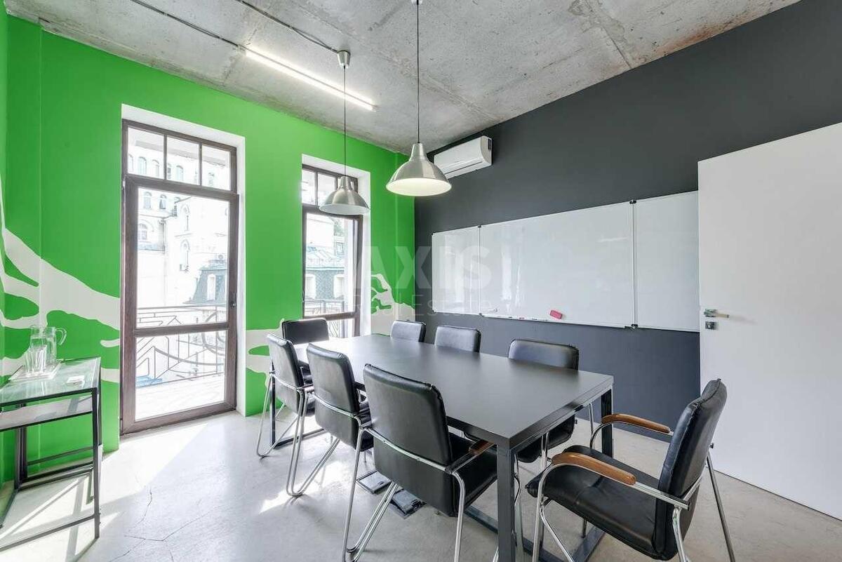 Office vul. Vozdvyzhens'ka 51, 650m2621346