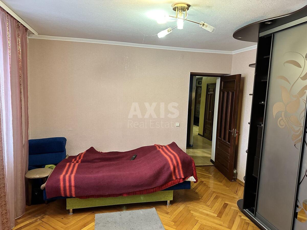 3k apartment vul. Symyrenka 1В0