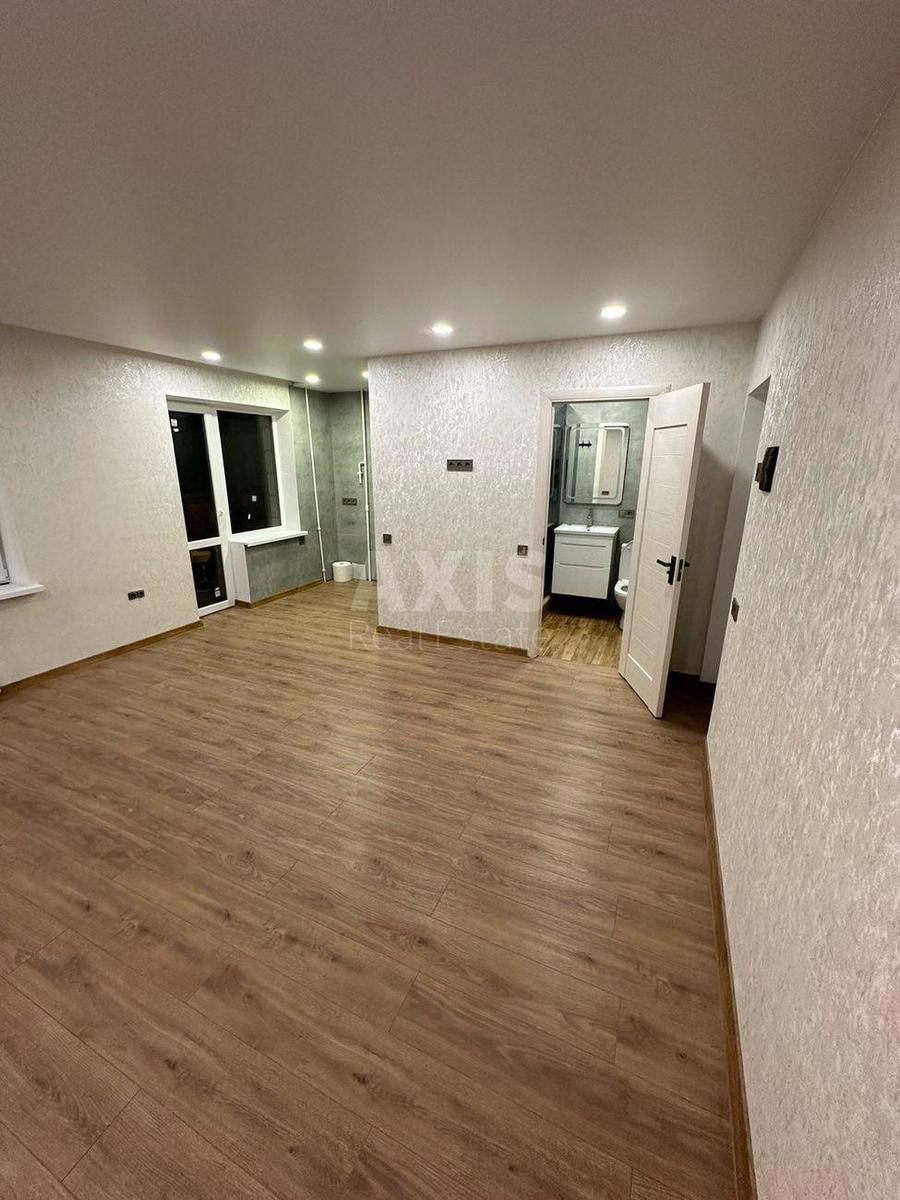 1k apartment vul. Zholudjeva 5А1