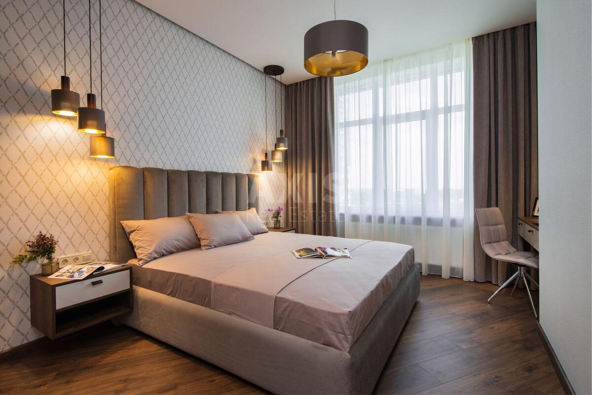 3k apartment vul. Dragomyrova Myhajla 113