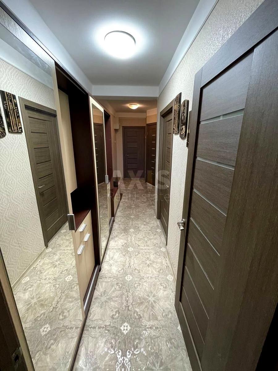 3k apartment pr-t Yevropeyskoho Soyuzu 80А636605