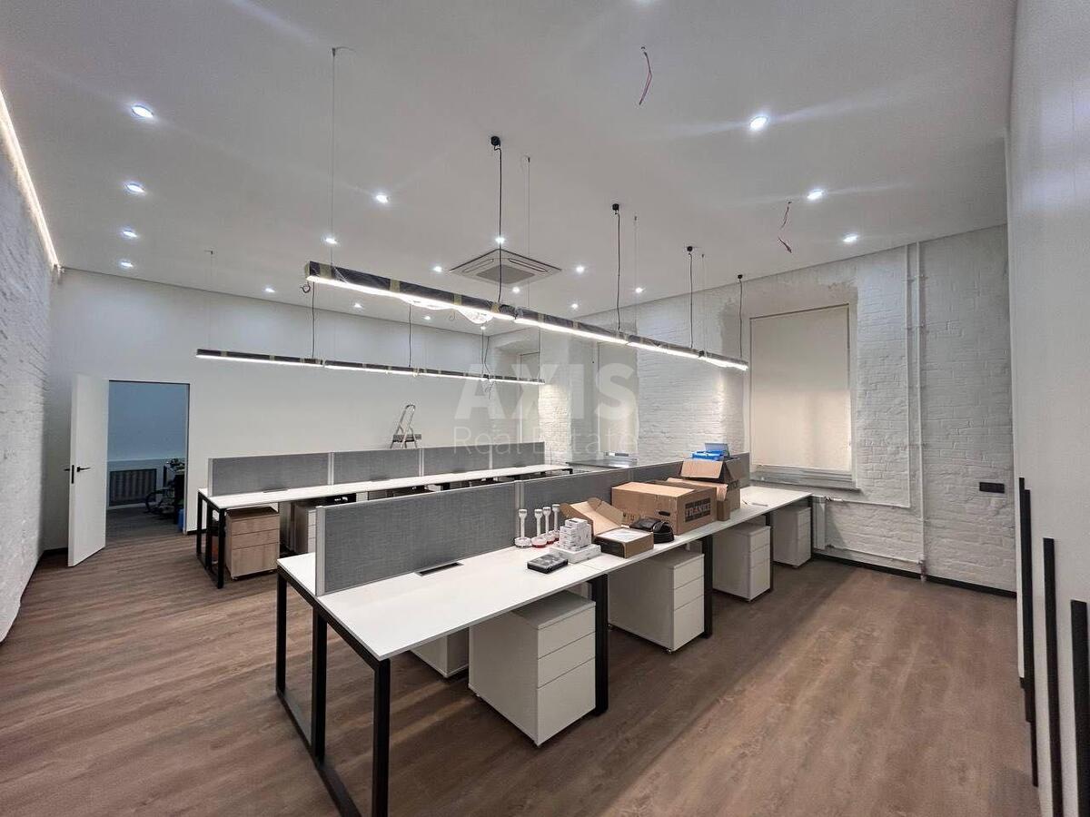 Office vul. Stanislavs'kogo 3, 81m259296