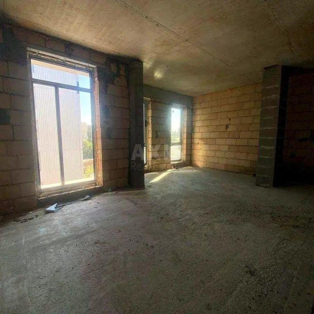 1k apartment vul. Budivel'nykiv 300