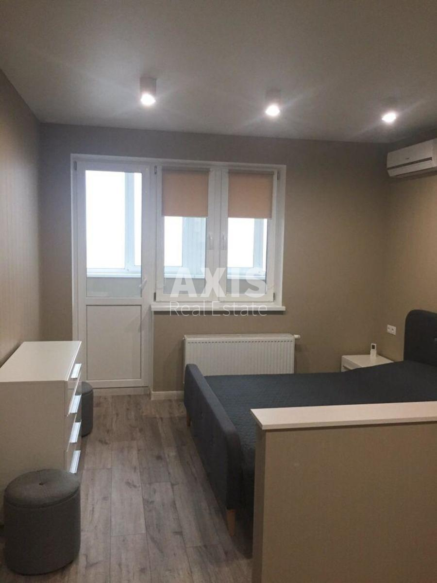 1k apartment vul. Myhajla Maksymovycha 3Д400853