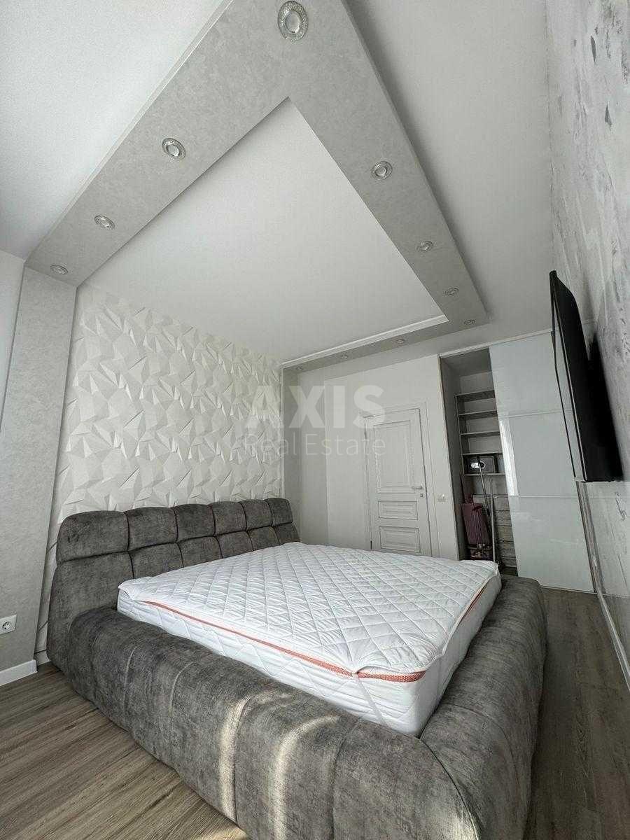 2k apartment vul. Dragomanova 104