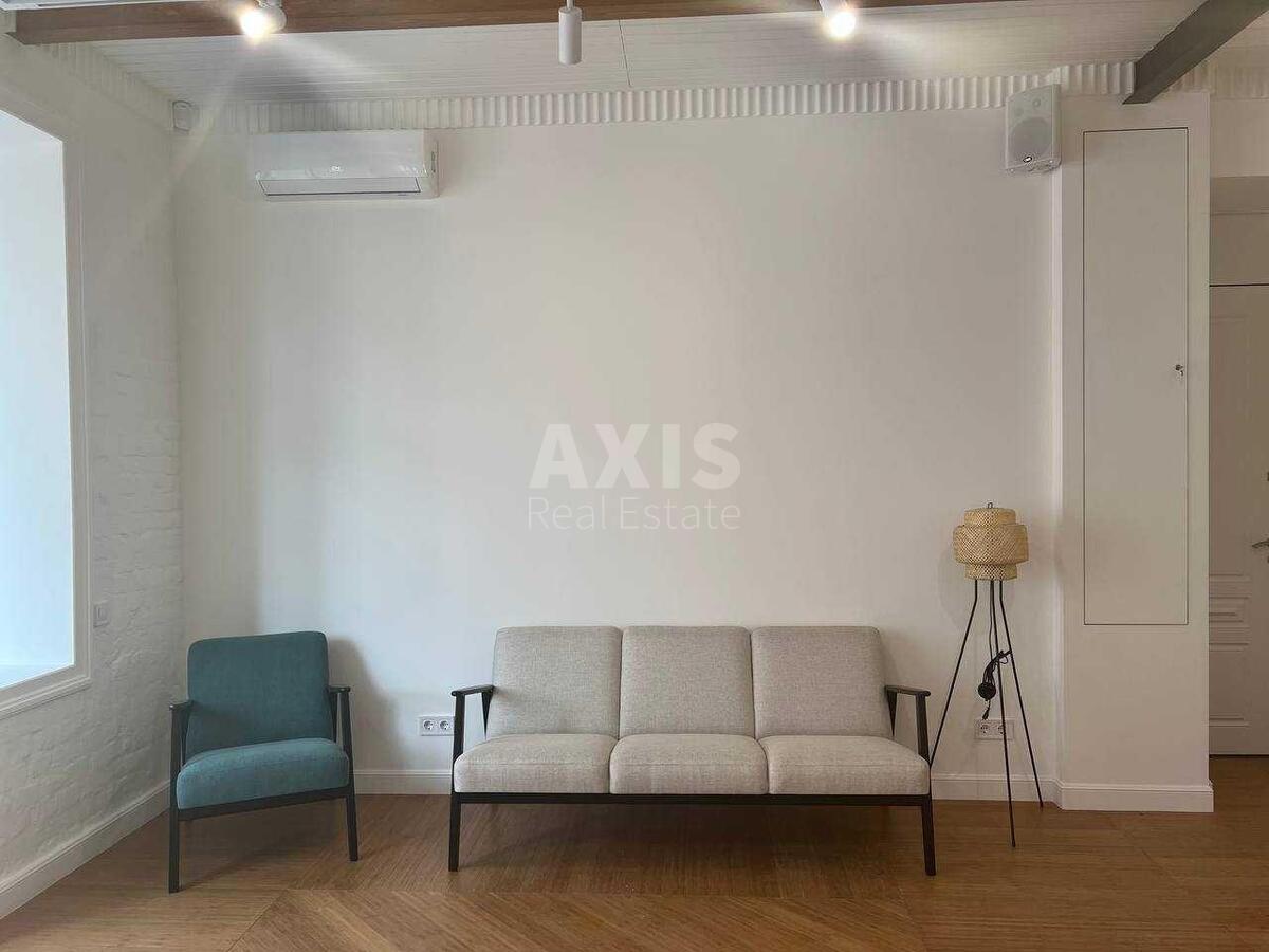 Office vul. Kost'ol'na 9, 80m28