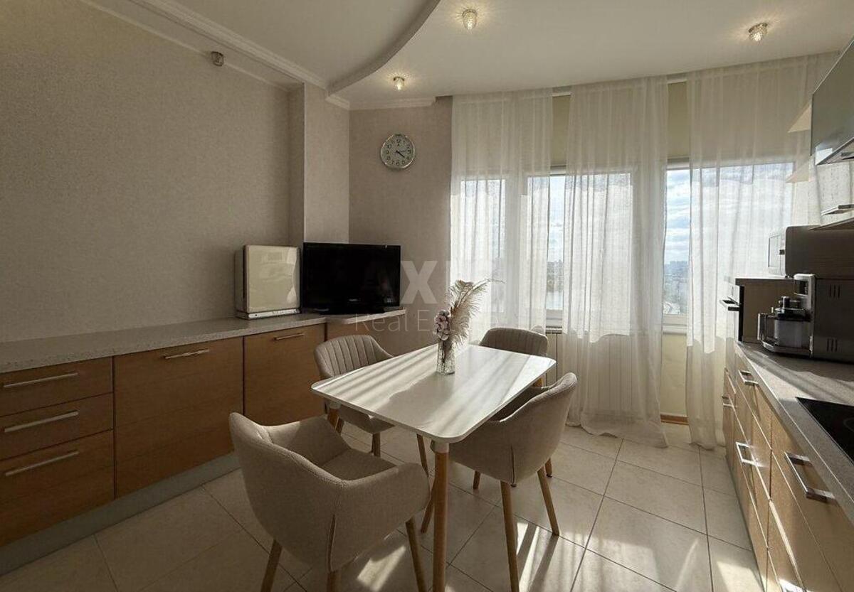 3к квартира пр-т Героев Сталинграда 2Г, корп. 22