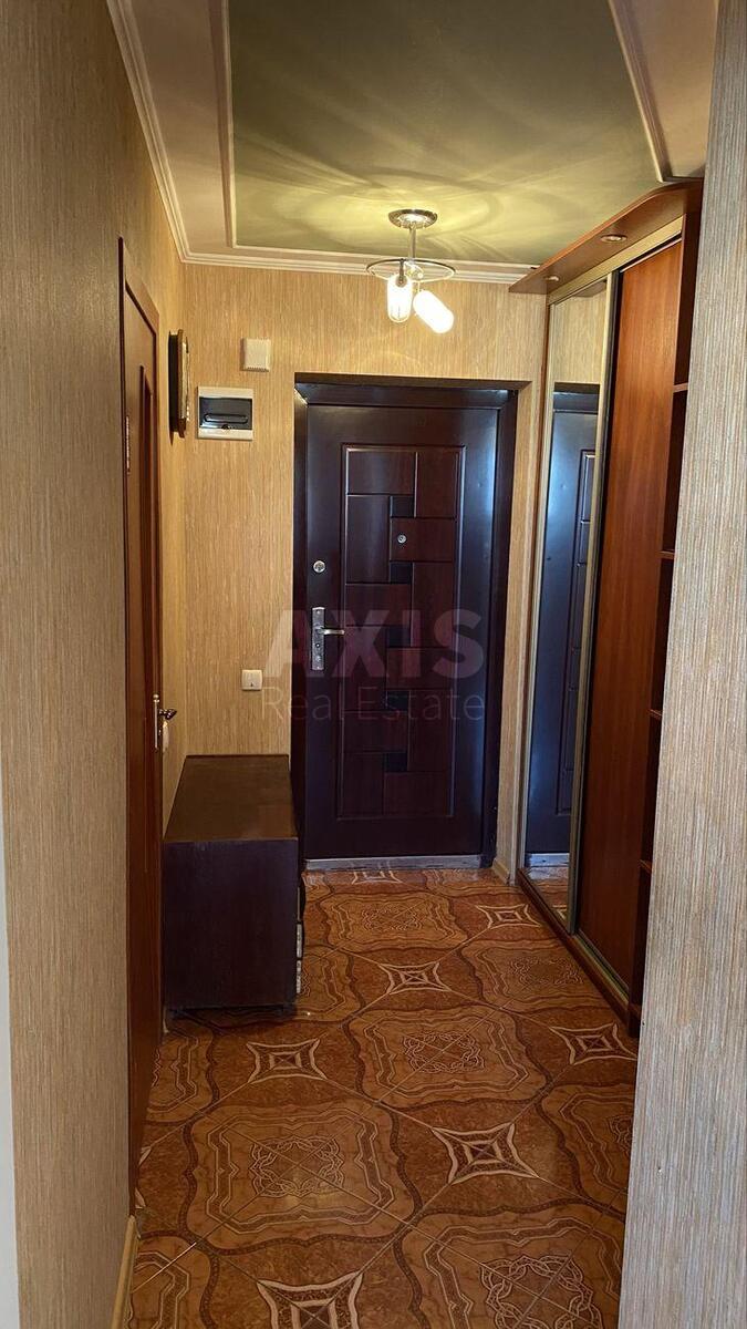1k apartment vul. Socialistychna 2/45