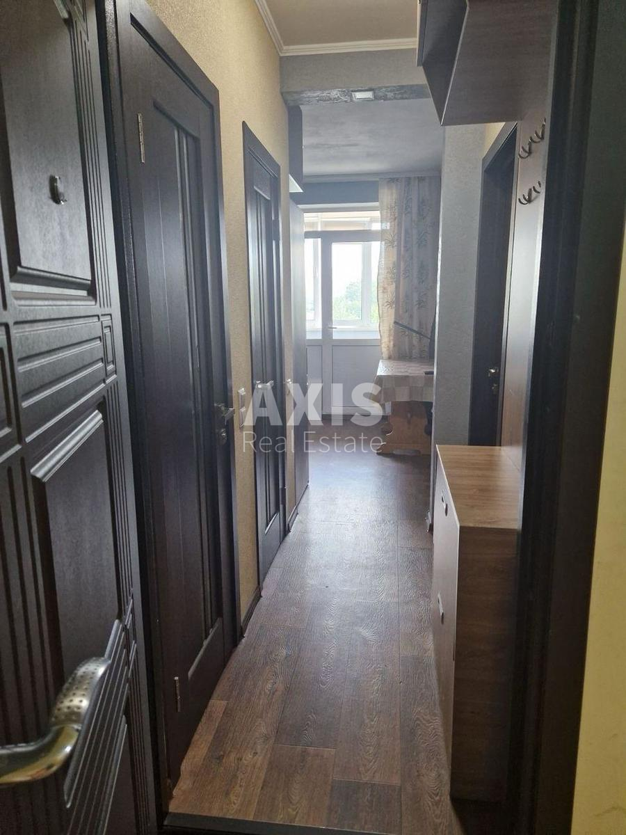 1k apartment vul. Vil'jamsa Akademika 2Г0