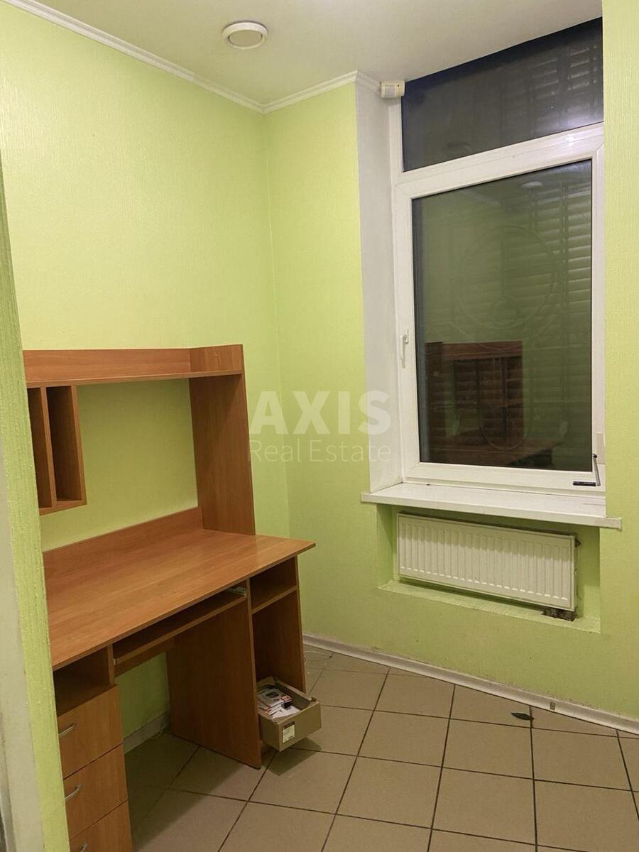 Trade object vul. Mykil's'ko-Slobids'ka 2Б, 57m23