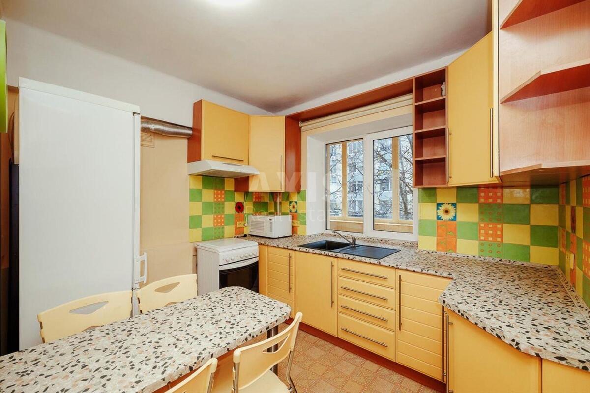 3к квартира вул. Василевської Ванди 660302