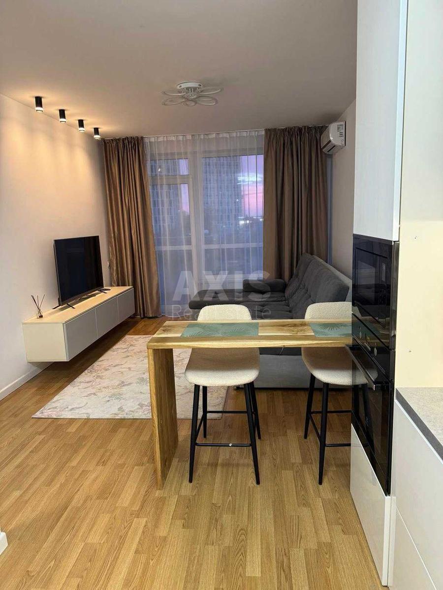 2k apartment vul. Zarichna 11