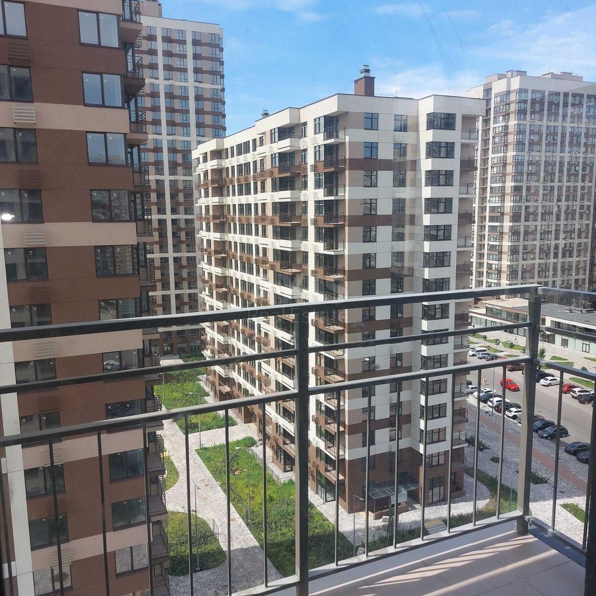 2k apartment vul. Rodyny Kristeriv 204