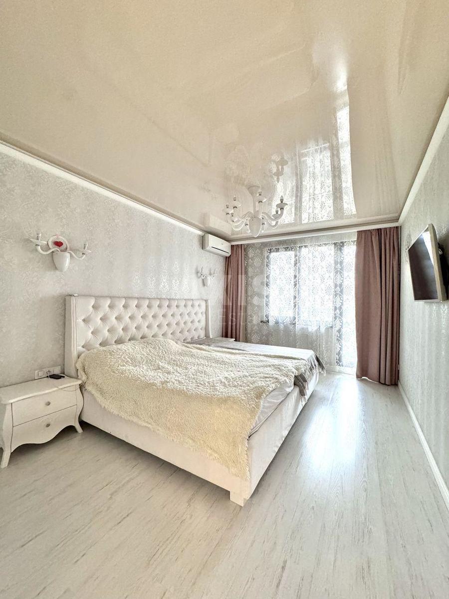 4к квартира пр-т Голосеевский 604