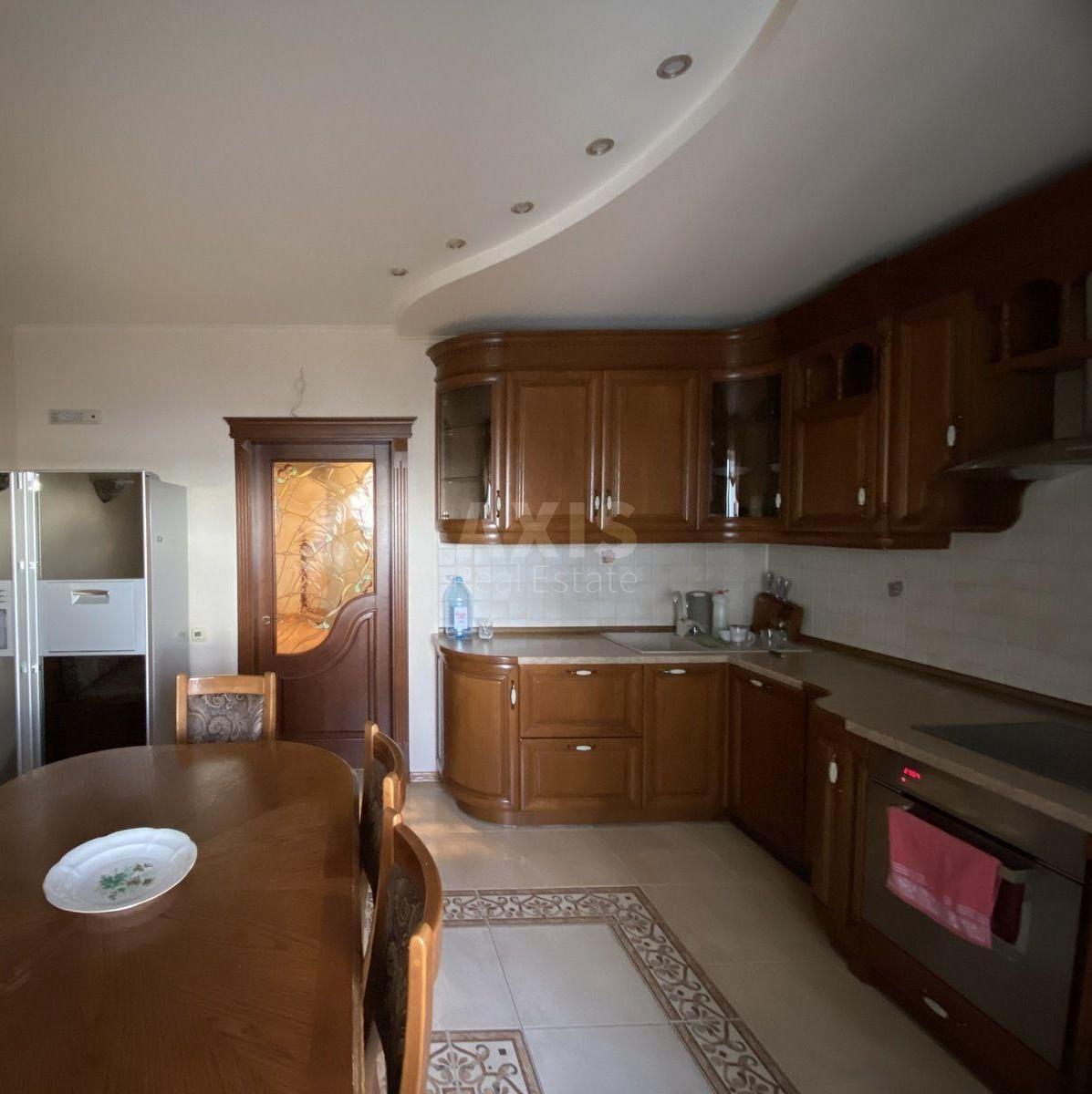 3k apartment pr-t Peremogy 1070
