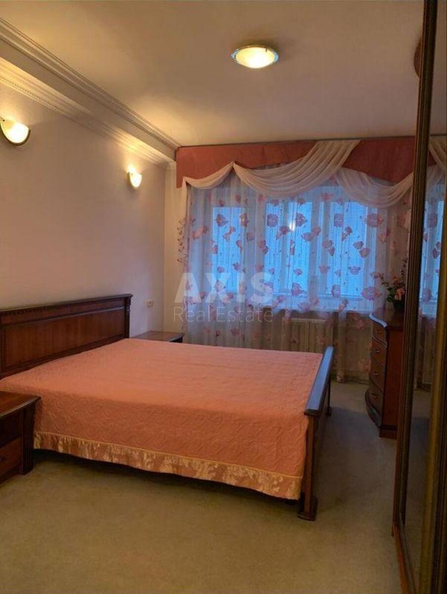 3k apartment vul. Orlyka Pylypa 9606707