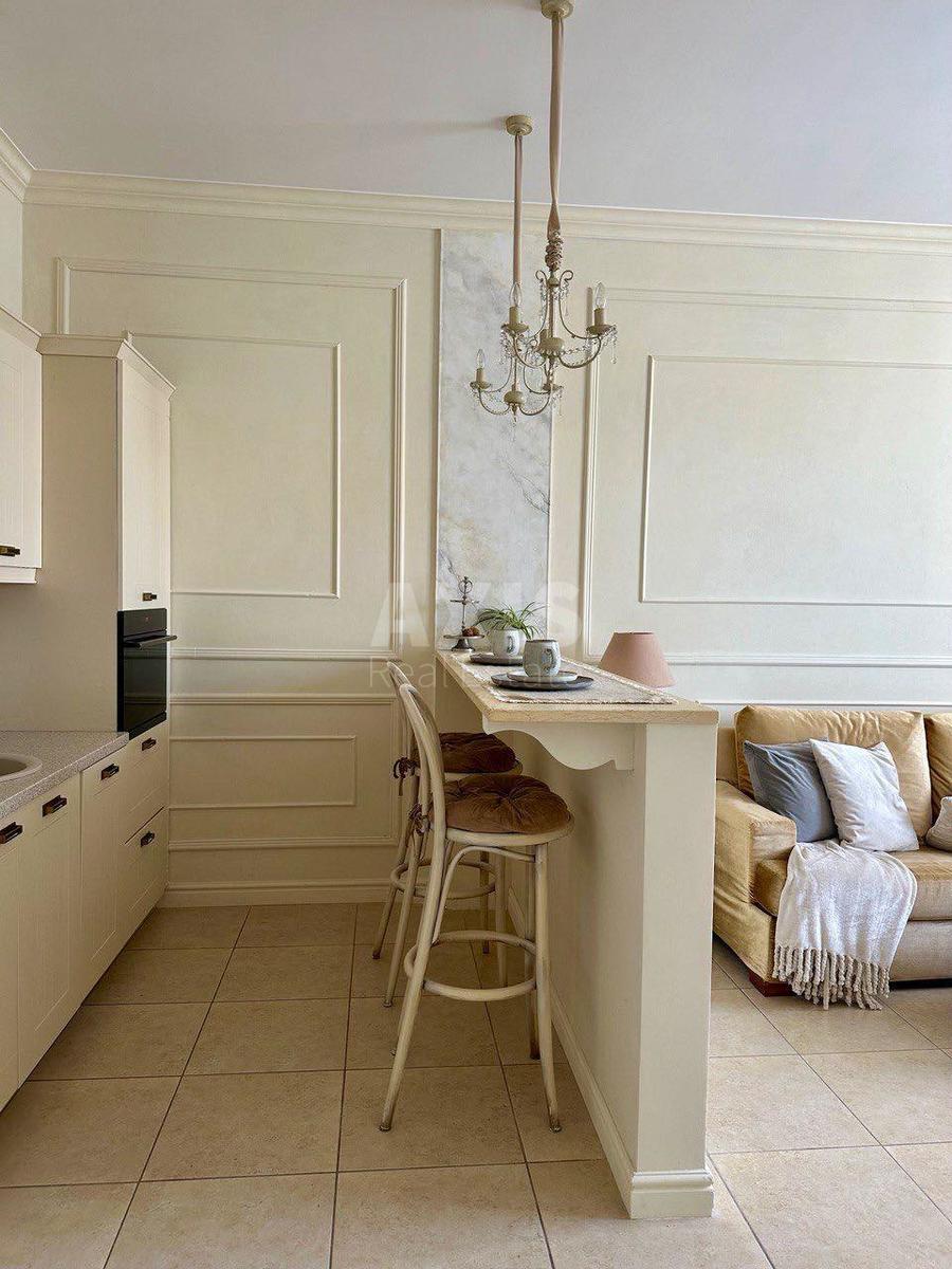 2k apartment vul. Antonovycha 721