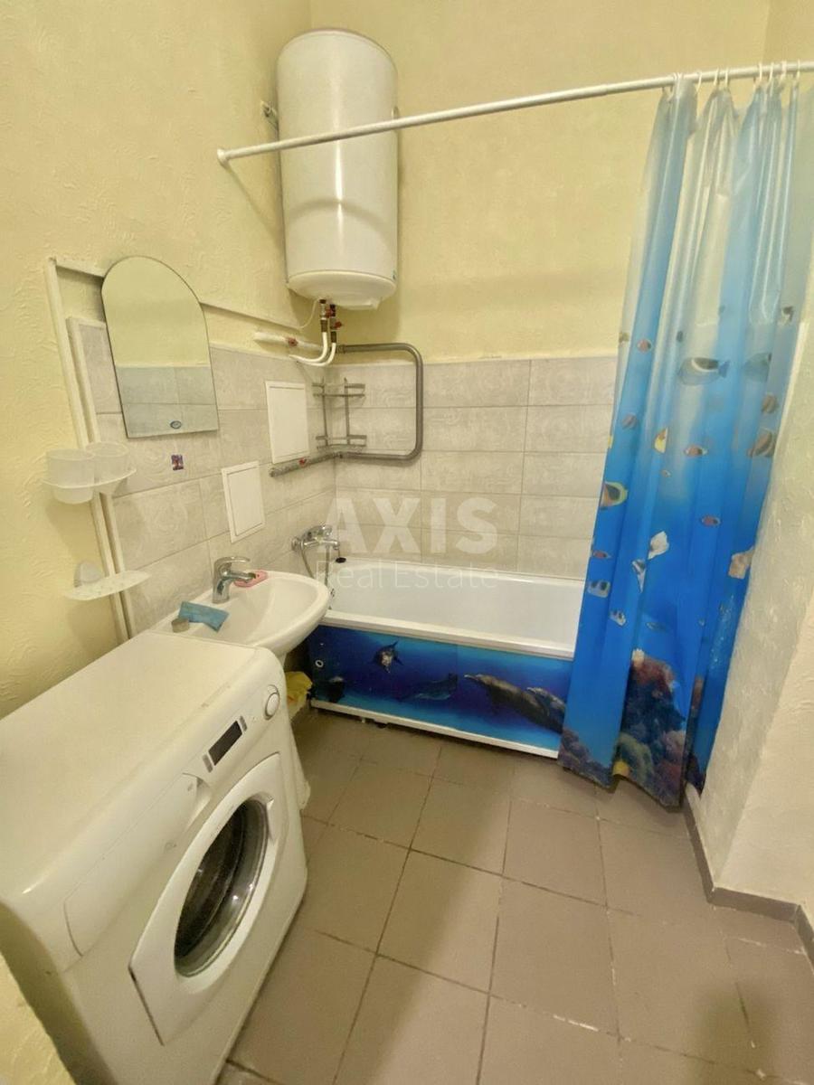 3k apartment vul. Raduns'ka 8/136