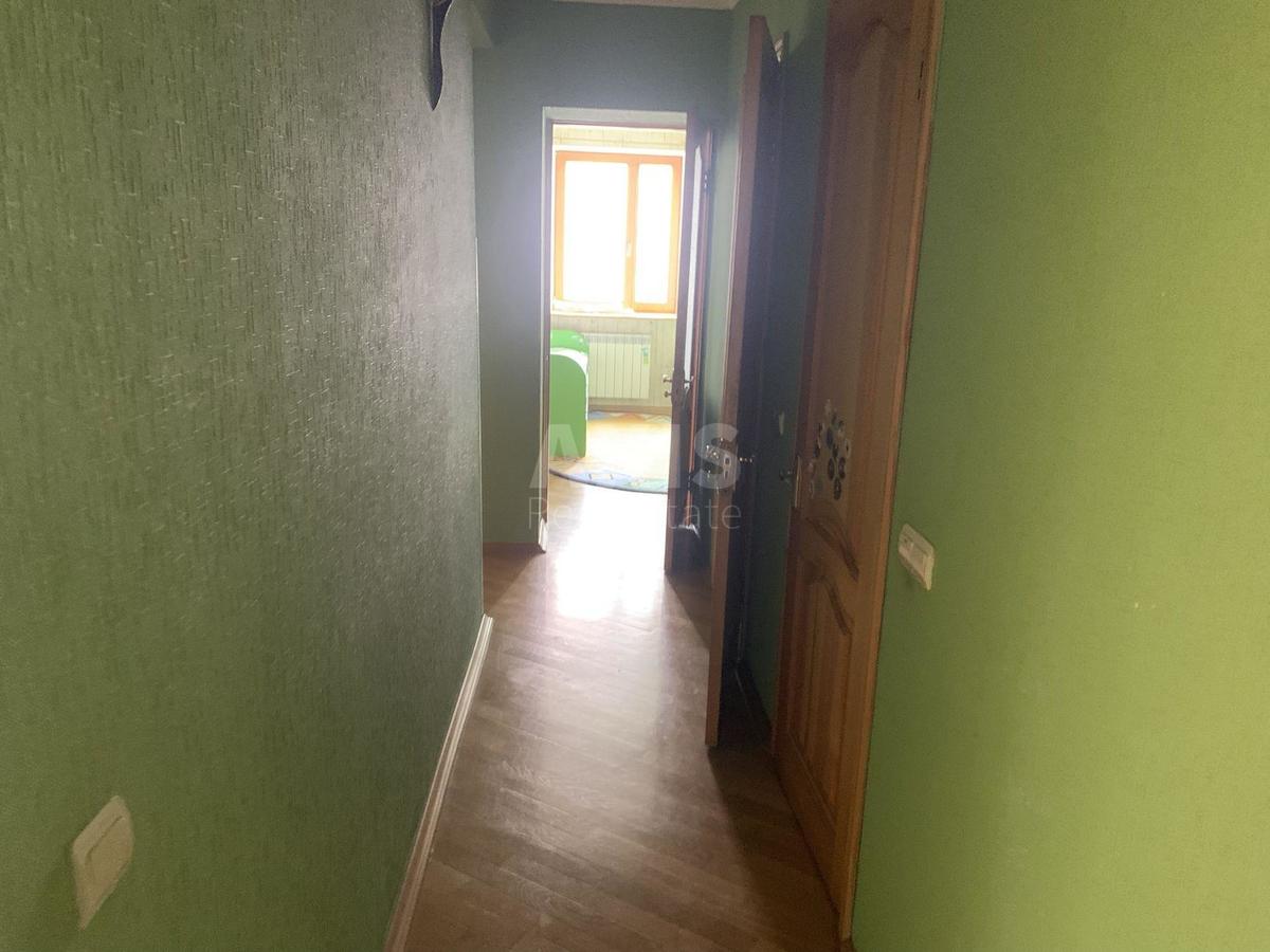 3k apartment pr-t Majakovs'kogo Volodymyra 97/156