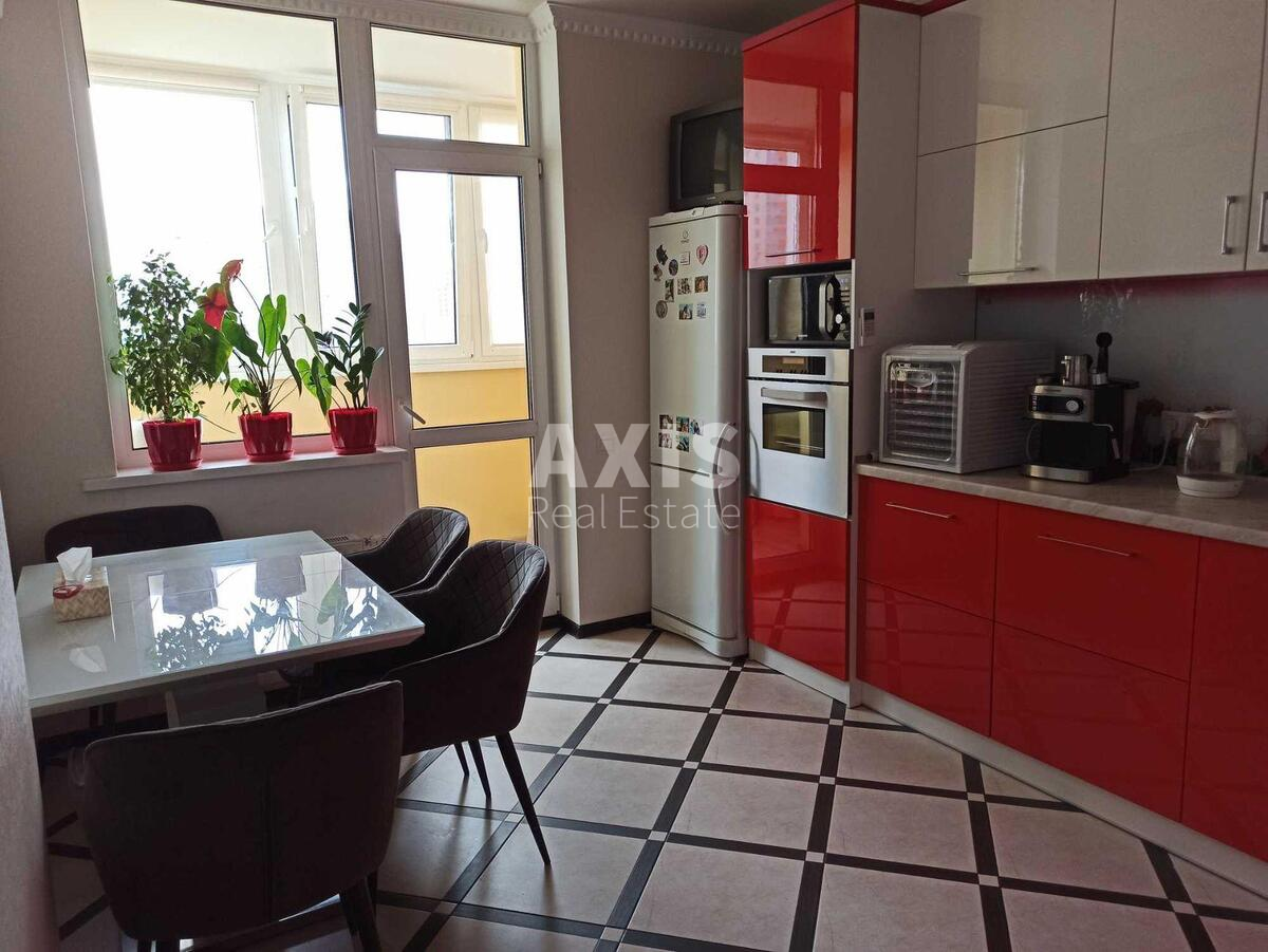 2k apartment vul. Dragomanova 2Б0