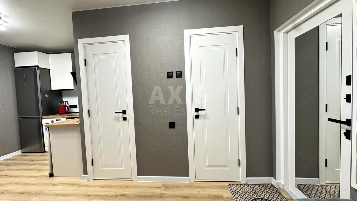 2к квартира ул. Кошица Александра 96264410