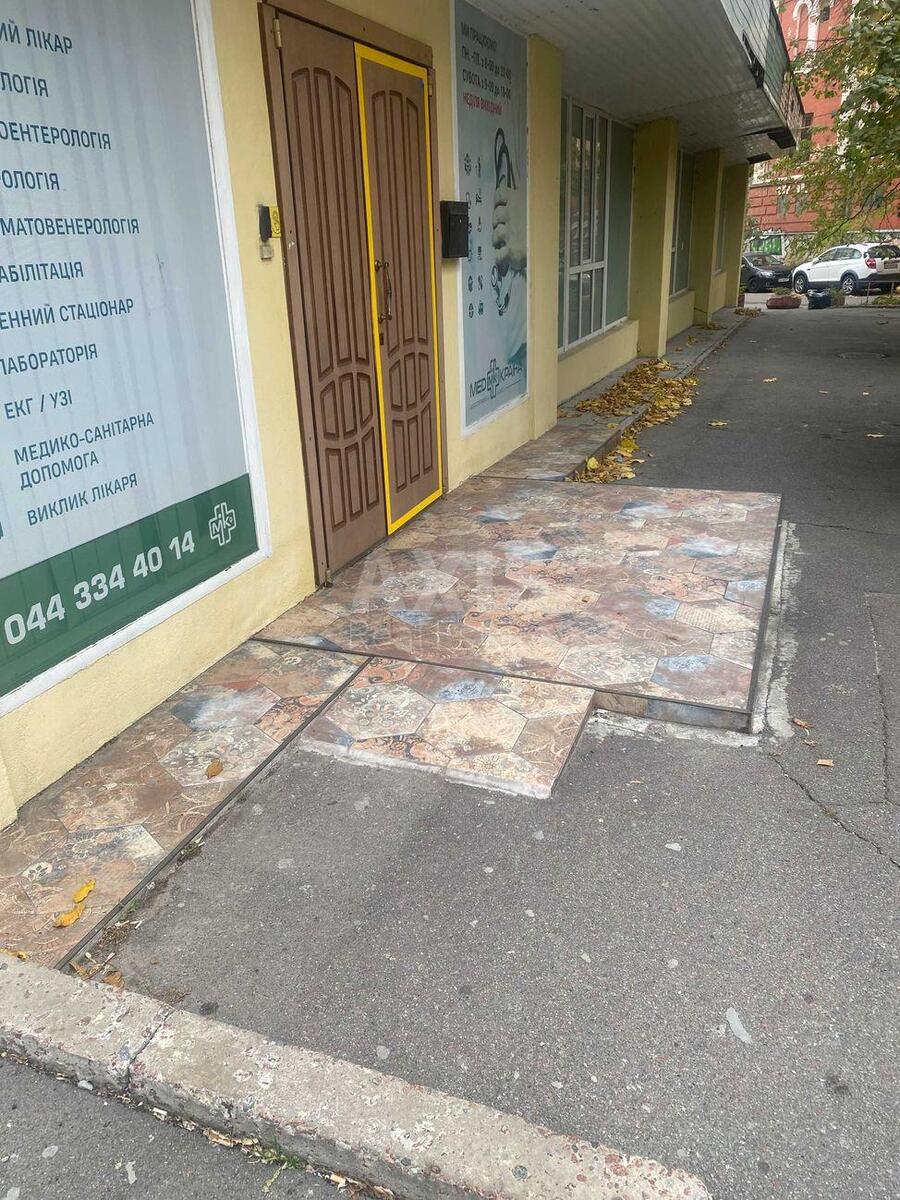 Office vul. Kudrjavs'ka 31/33, 240m2618822