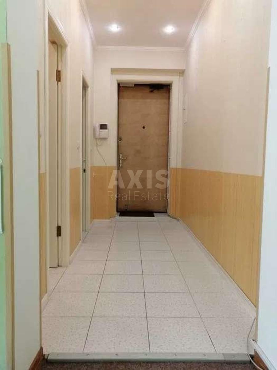 Office vul. Hreshhatyk 6, 56m2