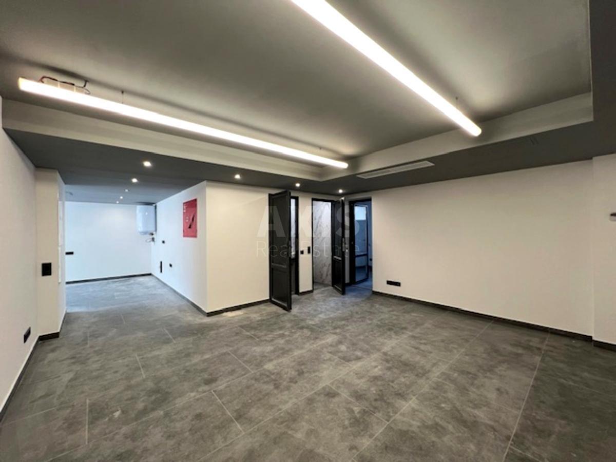 Объект торговли ул. Евгения Коновальца 44А, 180м2634097