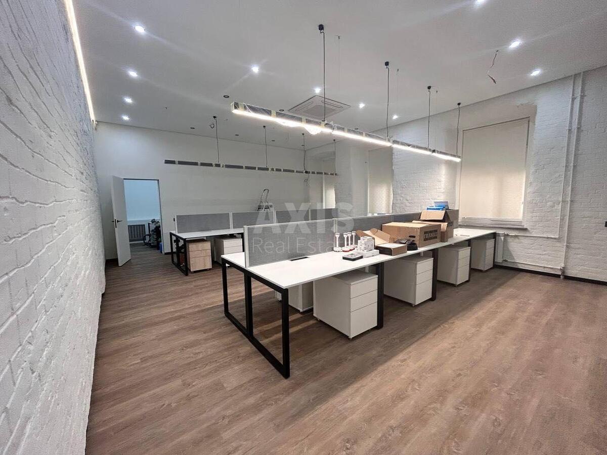 Office vul. Stanislavs'kogo 3, 81m2592960