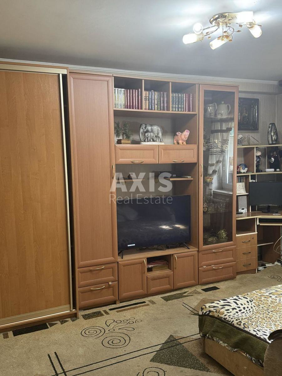 2к квартира ул. Братиславская 422