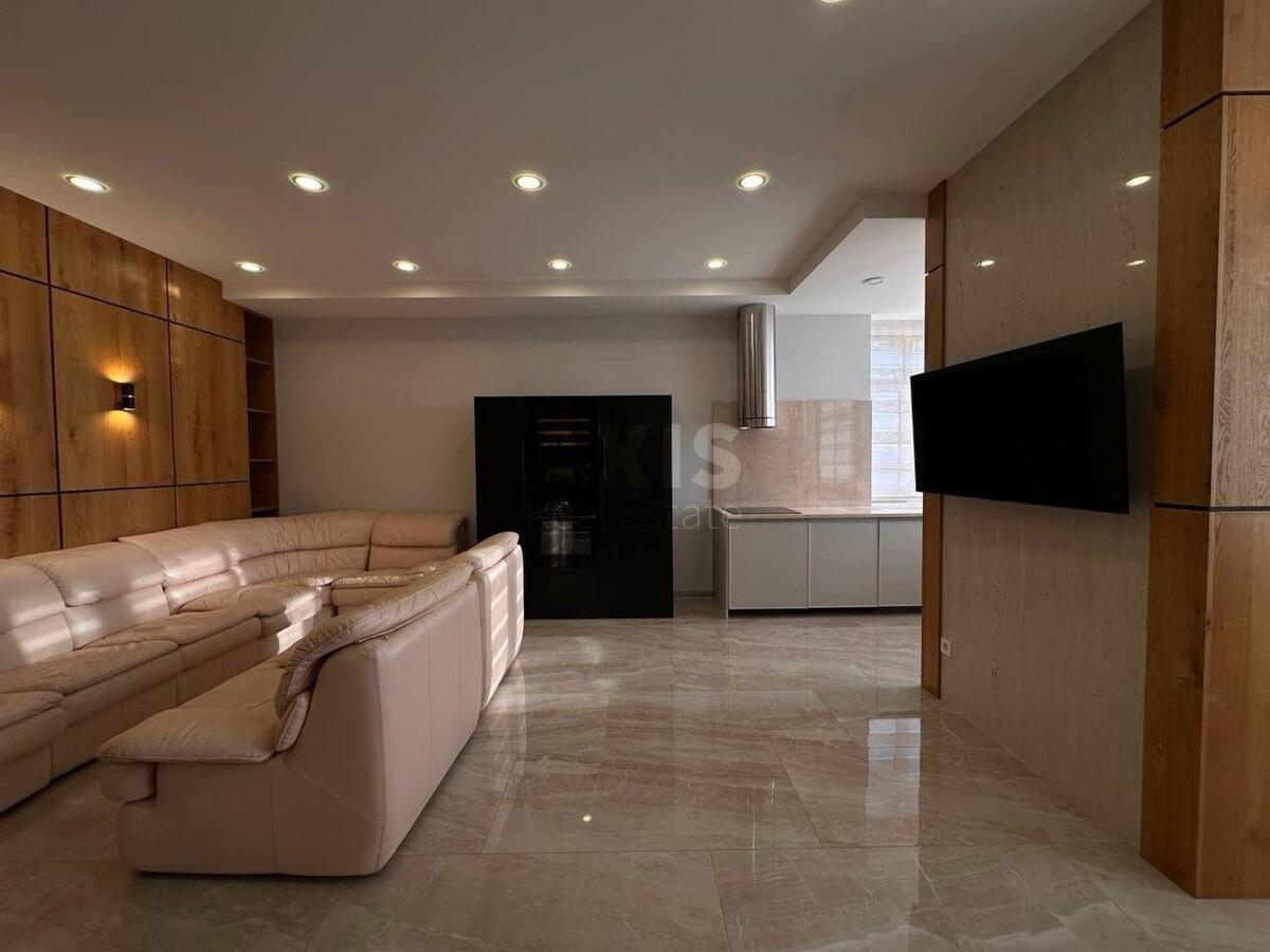 3k apartment bul. Lesi Ukrai'nky 7А3