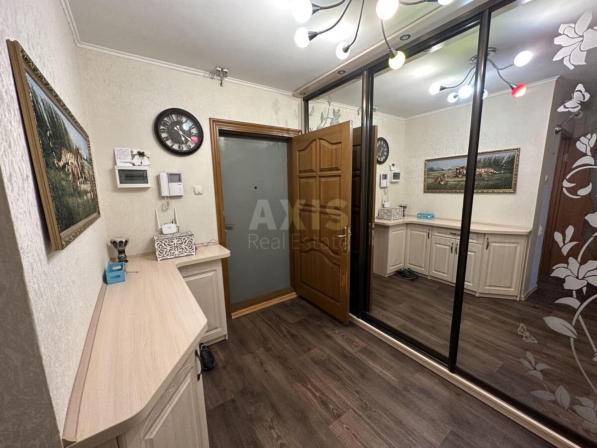 1k apartment vul. Dekabrystiv 12/376