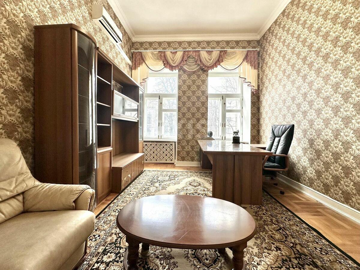 3k apartment vul. Turgenjevs'ka 308