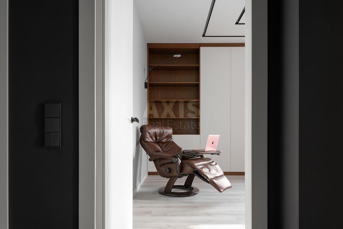 2k apartment vul. Glybochyc'ka 3212