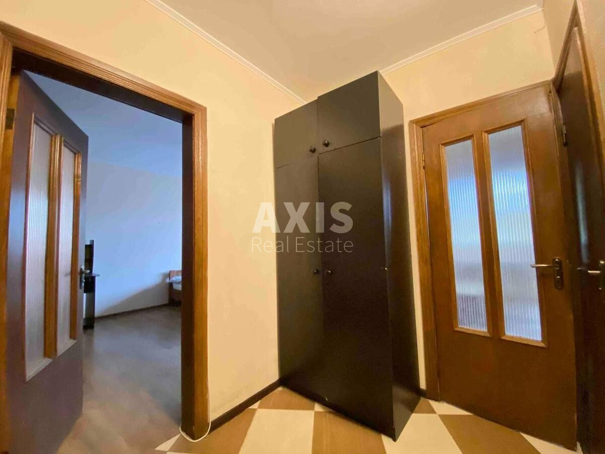 1k apartment vul. Knjazhyj Zaton 7500833
