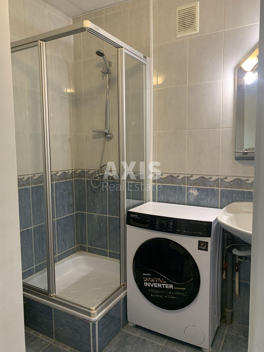 3k apartment vul. Naberezhno-Hreshhatyc'ka 3А7