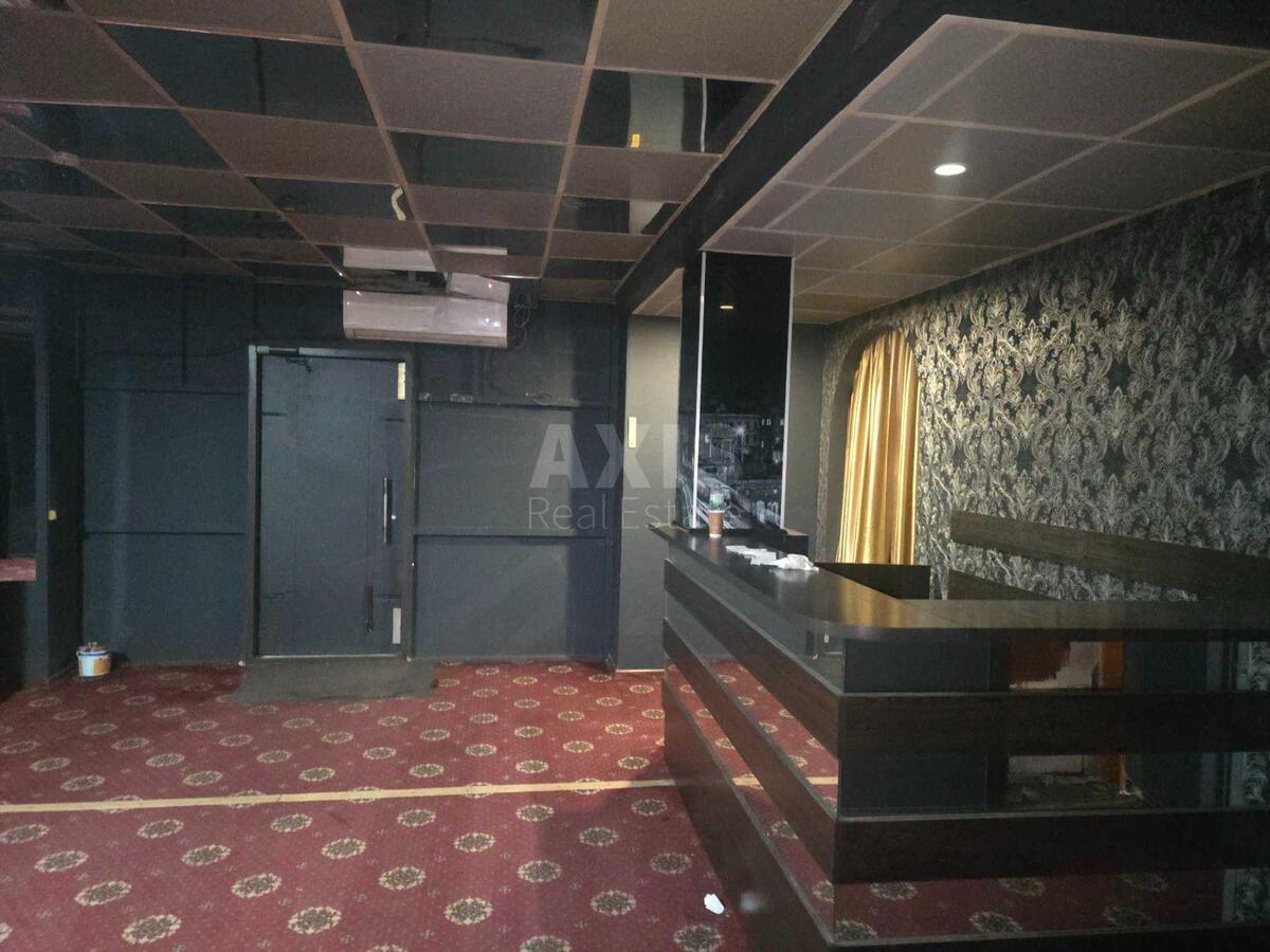 Trade object vul. Sverstjuka Jevgena 1, 280m2604506