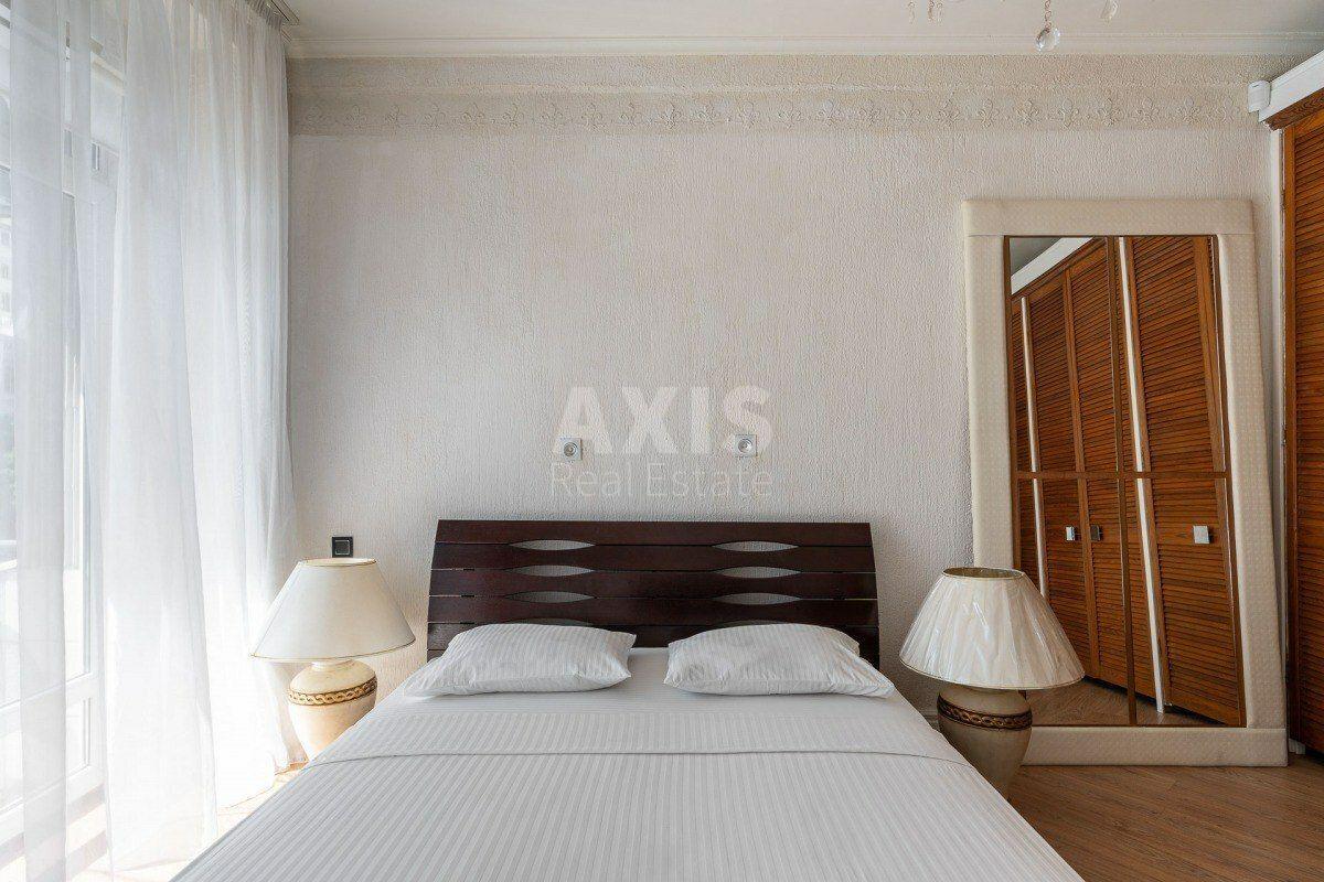 3k apartment bul. Shevchenka Tarasa 21