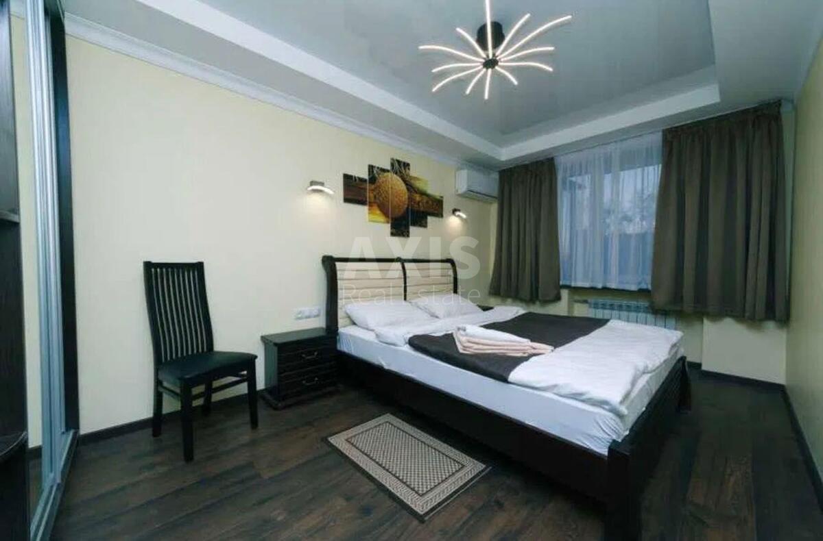 1k apartment bul. Lesi Ukrai'nky 145