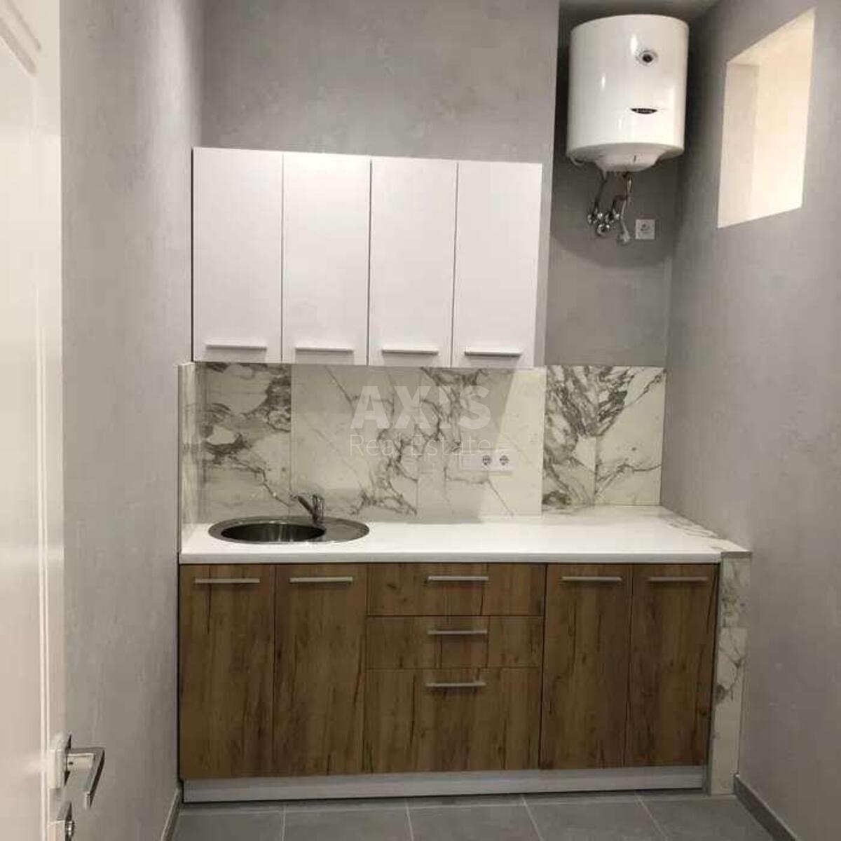 Office nab. Dniprovs'ka 14, 105m2599160