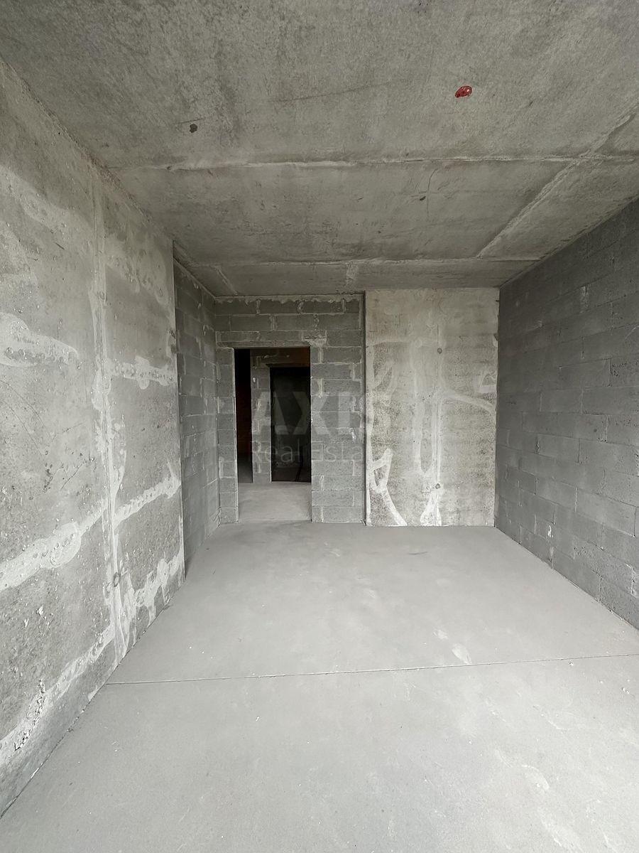 1k apartment vul. Grechka Marshala 100