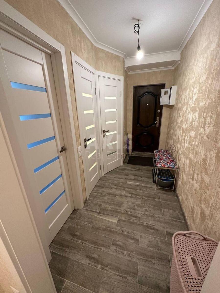 2k apartment vul. Miljutenka 42А5