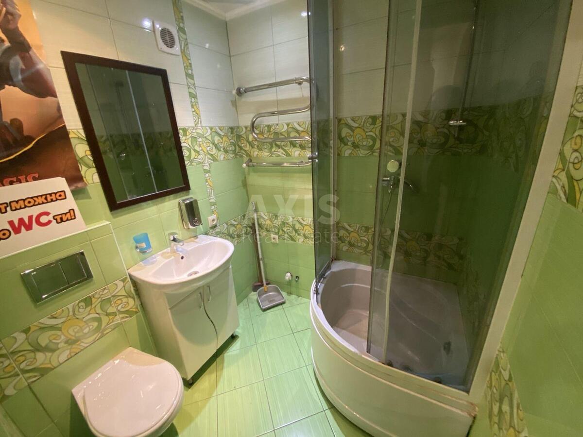 Office vul. Olenivs'ka 16, 85m210