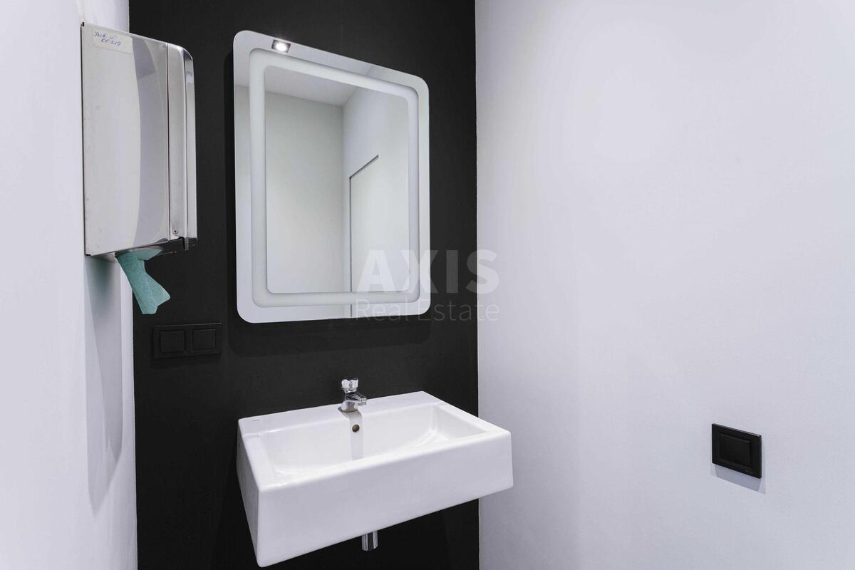 Office vul. Gonchara Olesja 9А, 153m2571077