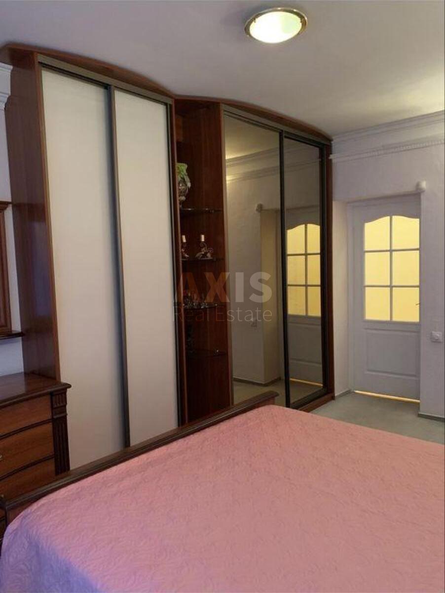 3k apartment vul. Orlyka Pylypa 9606708