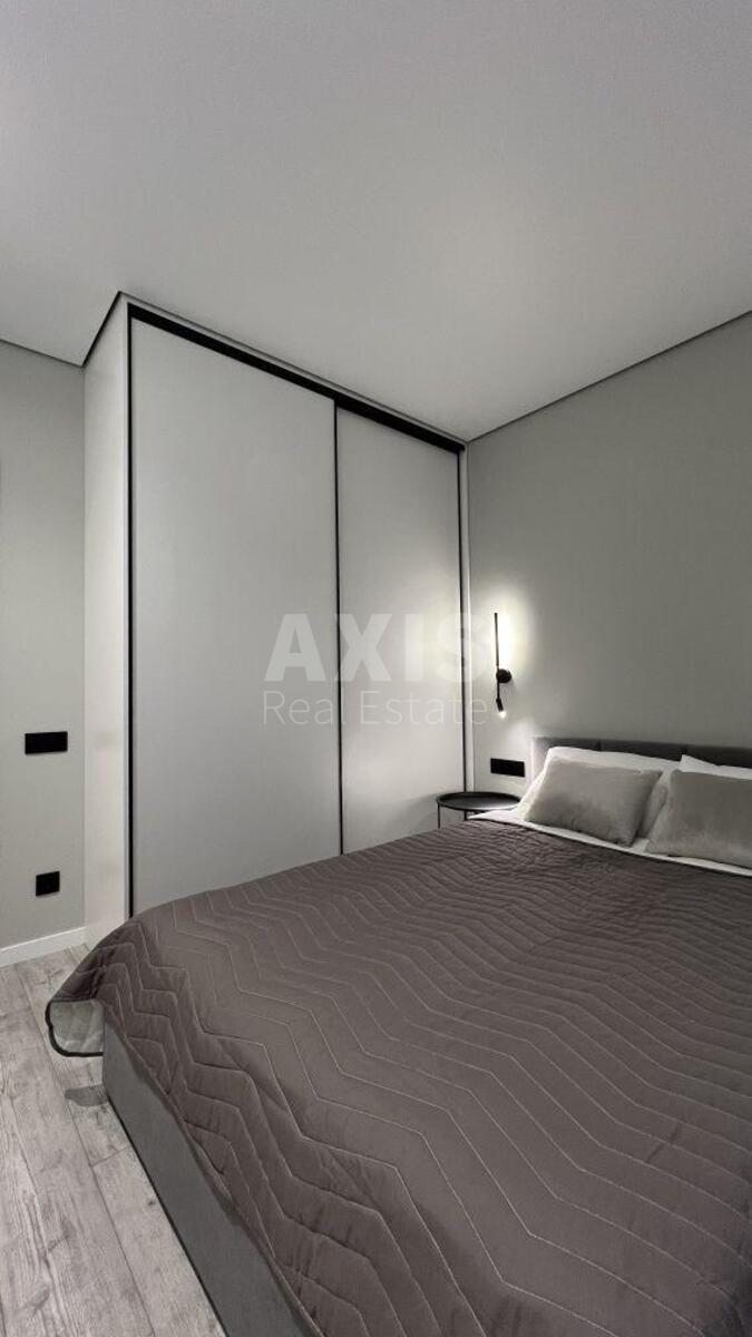1k apartment vul. Saljutna 2А565696
