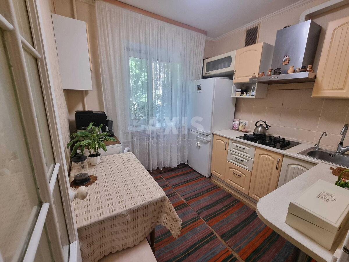 3к квартира ул. Джона Маккейна 28/25